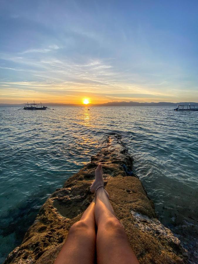 West Coast Beach House Cebu Dış mekan fotoğraf