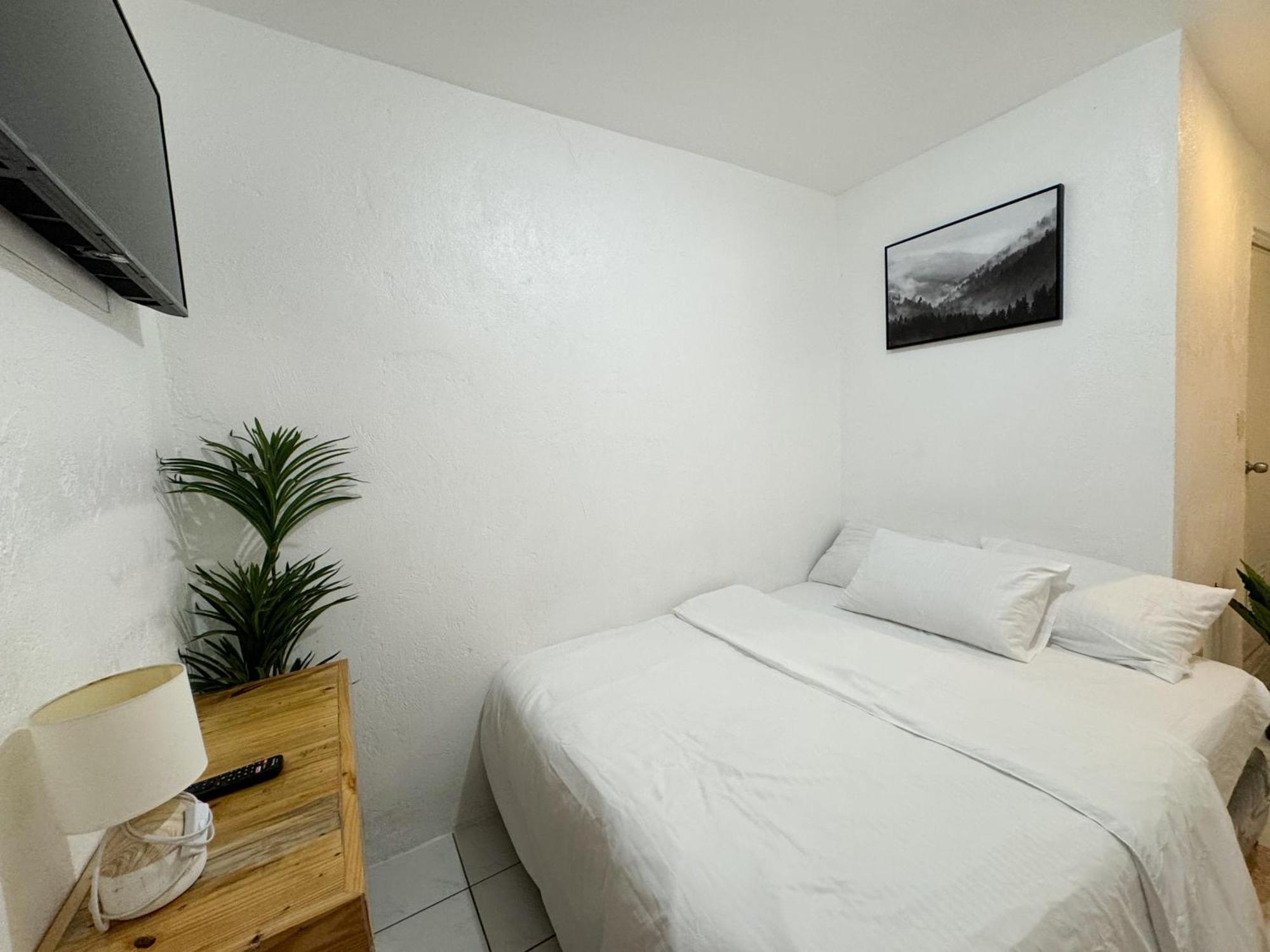 West Coast Beach House Cebu Dış mekan fotoğraf